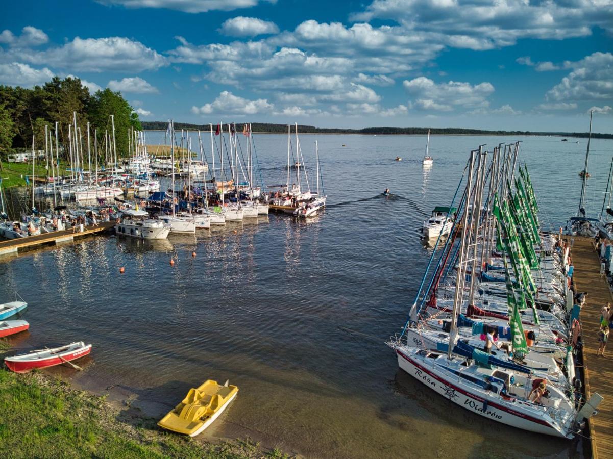 Отель Piekny Brzeg Венгожино Экстерьер фото